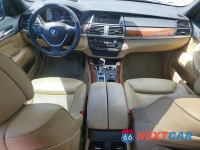 Zdjęcie 8 z 13 samochodu: 2011 BMW X5 M VIN:5UXZV8C59BL421147 - miniatura