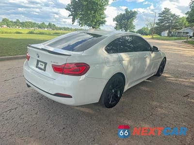 Czwarte zdjęcie samochodu z boku: 2018 BMW 430I GRAN COUPE VIN:WBA4J1C53JBA30076 - miniatura