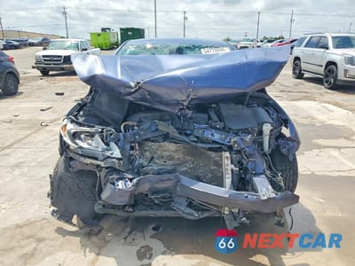 Piąte zdjęcie samochodu w środku: 2015 CHEVROLET MALIBU LS VIN:1G11B5SL1FF237534 - miniatura