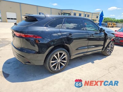 Trzecie zdjęcie samochodu z tyłu: 2025 JAGUAR F-PACE R-DYNAMIC S VIN:SADCT2EX4SA748399 - miniatura