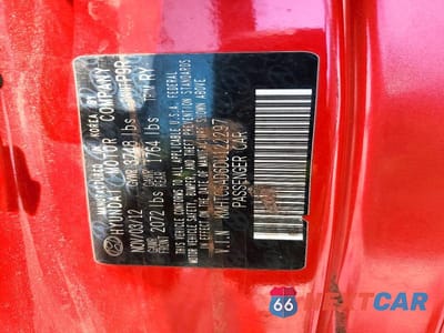 Zdjęcie 12 z 12 samochodu: 2013 HYUNDAI VELOSTER BASE VIN:KMHTC6AD6DU122297 - miniatura