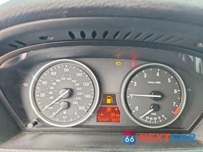 Zdjęcie 9 z 13 samochodu: 2011 BMW X5 XDRIVE35I VIN:5UXZV4C51BL416338 - miniatura