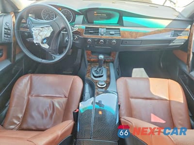 Zdjęcie 8 z 13 samochodu: 2007 BMW 525 I VIN:WBANE53507CY07233 - miniatura
