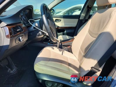 Zdjęcie 7 z 13 samochodu: 2011 BMW 328 XI SULEV VIN:WBAPK5G53BNN31302 - miniatura