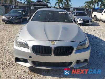 Piąte zdjęcie samochodu w środku: 2016 BMW 535 XI VIN:WBA5B3C51GG260754 - miniatura