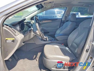 Zdjęcie 7 z 12 samochodu: 2015 HYUNDAI SONATA HYBRID LIMITED VIN:KMHEC4A41FA128008 - miniatura