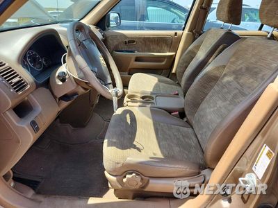Zdjęcie 7 z 13 samochodu: 2004 HONDA CR-V LX VIN:SHSRD78464U209755 - miniatura