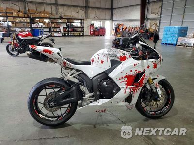 2024 HONDA CBR600 RR JH2PC40J9RK100631 - główne zdjęcie licytacji z USA - miniatura