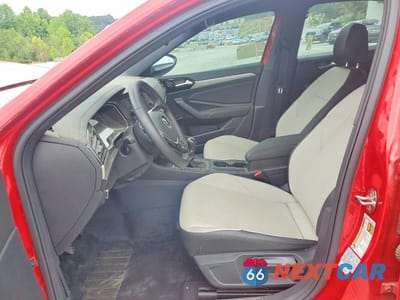 Zdjęcie 7 z 12 samochodu: 2021 VOLKSWAGEN JETTA VIN:3VWN57BU0MM038148 - miniatura