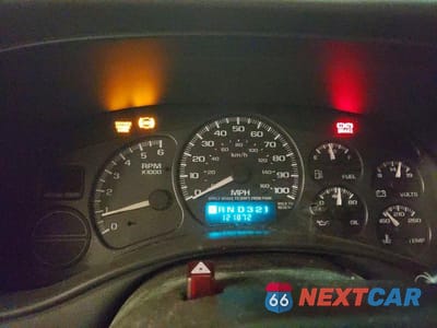 Zdjęcie 9 z 12 samochodu: 2002 GMC NEW SIERRA K1500 VIN:2GTEK19T221235333 - miniatura