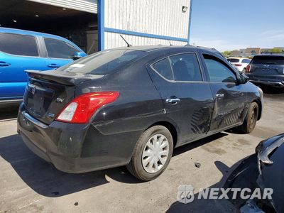 Trzecie zdjęcie samochodu z tyłu: 2015 NISSAN VERSA 1.6 SV VIN:3N1CN7AP1FL840953 - miniatura