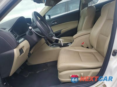 Zdjęcie 7 z 12 samochodu: 2014 ACURA ILX HYBRID TECH VIN:19VDE3F74EE300186 - miniatura