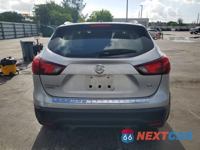 Zdjęcie 6 z 13 samochodu: 2018 NISSAN ROGUE SPORT SL VIN:JN1BJ1CP0JW187309 - miniatura