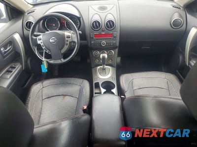 Zdjęcie 8 z 13 samochodu: 2010 NISSAN ROGUE SL VIN:JN8AS5MT7AW016523 - miniatura