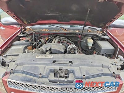 Zdjęcie 12 z 14 samochodu: 2008 CHEVROLET SUBURBAN K1500 LS VIN:3GNFK16318G202713 - miniatura