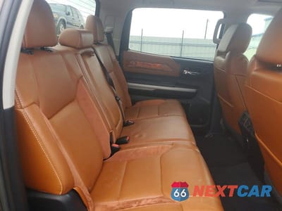 Zdjęcie 10 z 12 samochodu: 2018 TOYOTA TUNDRA 1794 EDITION VIN:5TFAW5F17JX763352 - miniatura