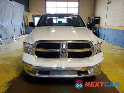 Piąte zdjęcie samochodu w środku: 2021 RAM 1500 CLASSIC TRADESMAN VIN:1C6RR6FG9MS503726 - miniatura