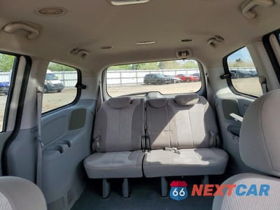 Zdjęcie 10 z 13 samochodu: 2012 KIA SEDONA LX VIN:KNDMG4C76C6507676 - miniatura