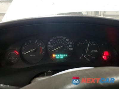 Zdjęcie 9 z 12 samochodu: 2004 BUICK REGAL LS VIN:2G4WB52K141159017 - miniatura