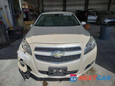 Piąte zdjęcie samochodu w środku: 2013 CHEVROLET MALIBU 2LT VIN:1G11F5RR9DF114124 - miniatura