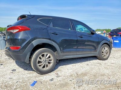 Trzecie zdjęcie samochodu z tyłu: 2017 HYUNDAI TUCSON SE VIN:KM8J23A41HU382539 - miniatura