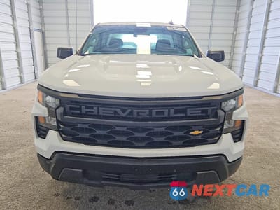Piąte zdjęcie samochodu w środku: 2023 CHEVROLET SILVERADO C1500 VIN:3GCNAAEK7PG335488 - miniatura