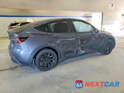 Trzecie zdjęcie samochodu z tyłu: 2023 TESLA MODEL Y VIN:7SAYGDEE0PF855001 - miniatura