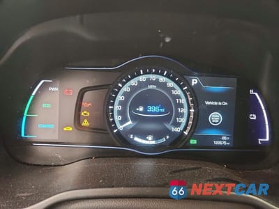 Zdjęcie 9 z 12 samochodu: 2018 HYUNDAI IONIQ LIMITED VIN:KMHC85LC1JU071657 - miniatura