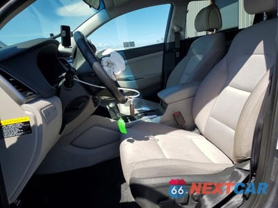 Zdjęcie 7 z 12 samochodu: 2016 HYUNDAI TUCSON SPORT VIN:KM8J3CA2XGU113367 - miniatura
