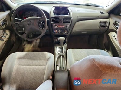 Zdjęcie 8 z 12 samochodu: 2001 NISSAN SENTRA XE VIN:3N1CB51DX1L467522 - miniatura