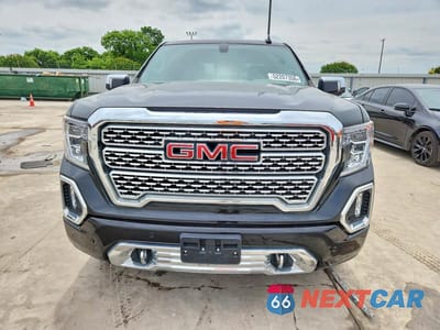 Piąte zdjęcie samochodu w środku: 2022 GMC SIERRA LIMITED K1500 DENALI VIN:3GTU9FEL3NG169641 - miniatura