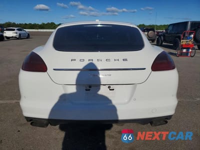 Zdjęcie 6 z 12 samochodu: 2012 PORSCHE PANAMERA 2 VIN:WP0AA2A73CL072726 - miniatura