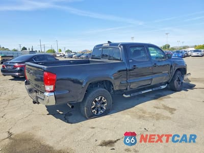 Trzecie zdjęcie samochodu z tyłu: 2016 TOYOTA TACOMA SR5 V6 VIN:3TMBZ5DN9GM003729 - miniatura