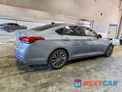 Trzecie zdjęcie samochodu z tyłu: 2015 HYUNDAI GENESIS 3.8L VIN:KMHGN4JE4FU073841 - miniatura
