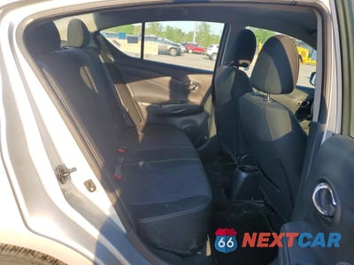 Zdjęcie 10 z 12 samochodu: 2018 NISSAN VERSA SV VIN:3N1CN7AP2JL824978 - miniatura