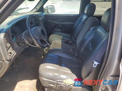 Zdjęcie 7 z 14 samochodu: 2005 CHEVROLET SILVERADO K2500 HEAVY DUTY VIN:1GCHK232X5F892073 - miniatura