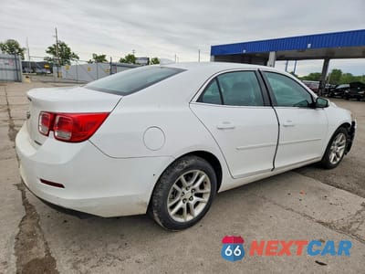 Trzecie zdjęcie samochodu z tyłu: 2015 CHEVROLET MALIBU 1LT VIN:1G11C5SL6FU122257 - miniatura