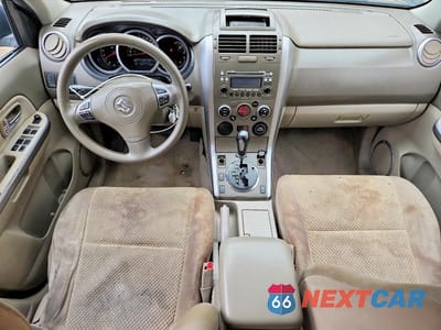 Zdjęcie 8 z 13 samochodu: 2010 SUZUKI GRAND VITARA PREMIUM VIN:JS3TE0D20A4100878 - miniatura