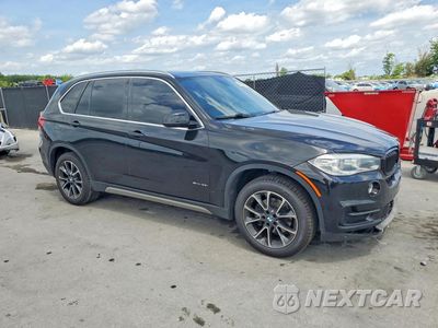 Czwarte zdjęcie samochodu z boku: 2018 BMW X5 SDRIVE35I VIN:5UXKR2C53J0Z17967 - miniatura