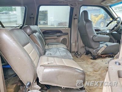 Zdjęcie 11 z 13 samochodu: 2002 FORD EXCURSION LIMITED VIN:1FMSU43F42EC54414 - miniatura