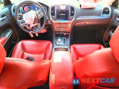 Zdjęcie 8 z 13 samochodu: 2021 CHRYSLER 300 TOURING VIN:2C3CCAAG9MH563124 - miniatura