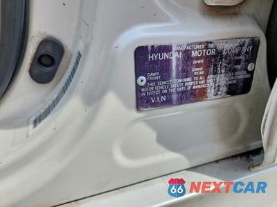 Zdjęcie 12 z 12 samochodu: 2002 HYUNDAI SONATA GL VIN:KMHWF25S32A521639 - miniatura