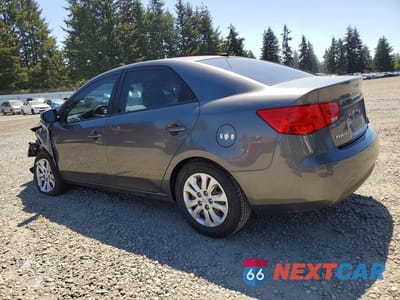 Drugie zdjęcie samochodu z przodu: 2013 KIA FORTE EX VIN:KNAFU4A23D5730867 - miniatura