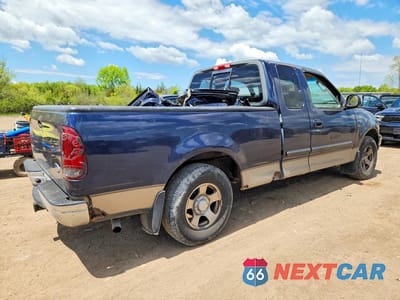 Trzecie zdjęcie samochodu z tyłu: 2002 FORD F150 VIN:1FTRX172X2NC03645 - miniatura