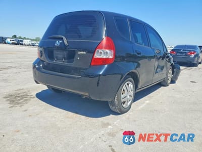 Trzecie zdjęcie samochodu z tyłu: 2007 HONDA FIT VIN:JHMGD37457S051620 - miniatura