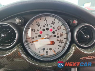 Zdjęcie 9 z 12 samochodu: 2004 MINI COOPER S VIN:WMWRE33494TD87449 - miniatura
