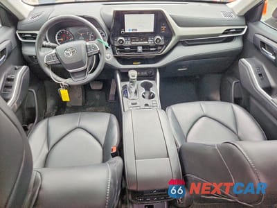 Zdjęcie 8 z 14 samochodu: 2024 TOYOTA HIGHLANDER XLE VIN:5TDKDRBH9RS566902 - miniatura