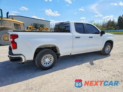 Trzecie zdjęcie samochodu z tyłu: 2019 CHEVROLET SILVERADO C1500 VIN:1GCRWAEF9KZ262039 - miniatura