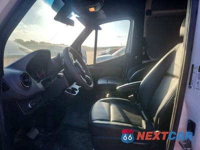 Zdjęcie 7 z 13 samochodu: 2023 MERCEDES BENZ SPRINTER 2500 DELIVERY VAN VIN:W1Y40CHY0PT154547 - miniatura
