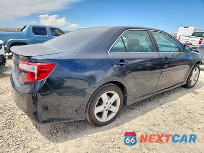 Trzecie zdjęcie samochodu z tyłu: 2013 TOYOTA CAMRY SE VIN:4T1BF1FK2DU660542 - miniatura